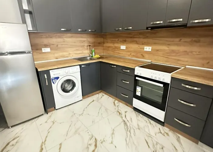 Apartamento No Remorse Tower & Private Parking *